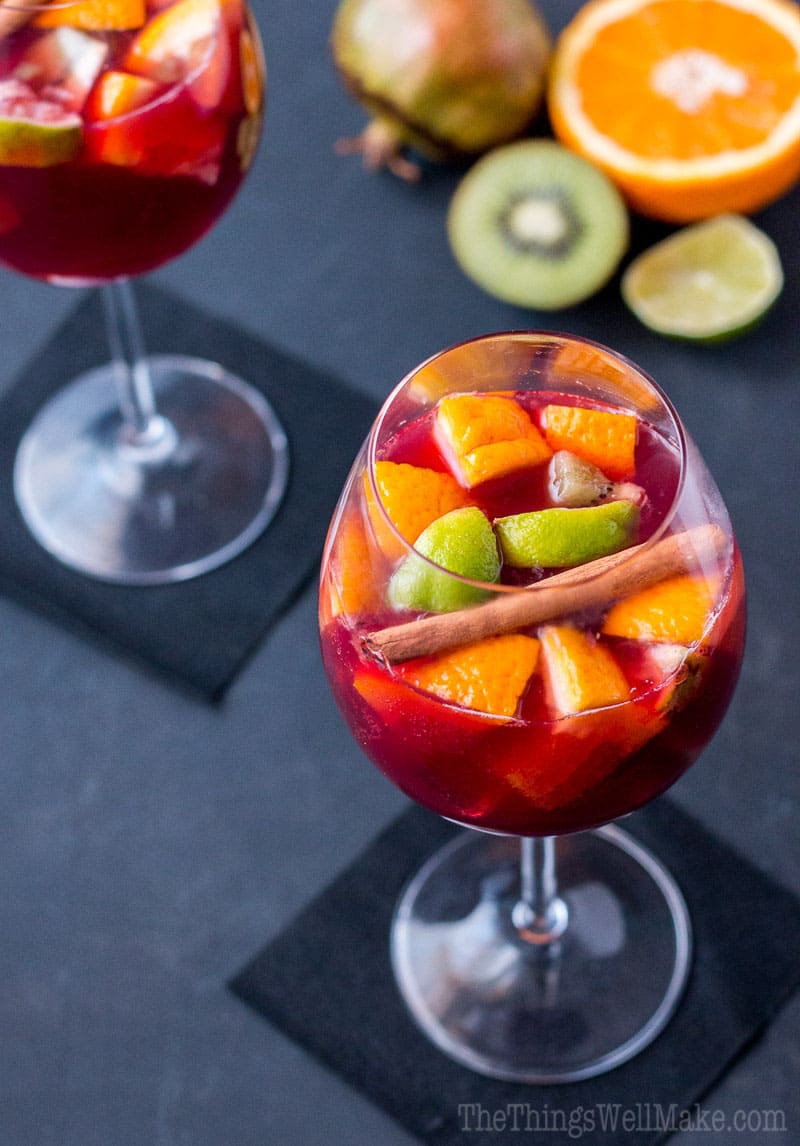Beat the heat with these 10 healthy, refreshing summer cocktails and mocktails.