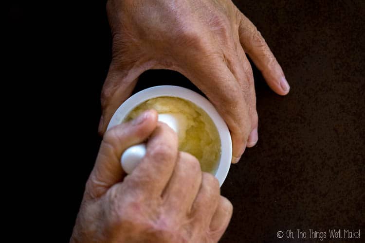 Easy Aioli Recipe (Allioli/Alioli) Traditional vs. Modern Oh, The