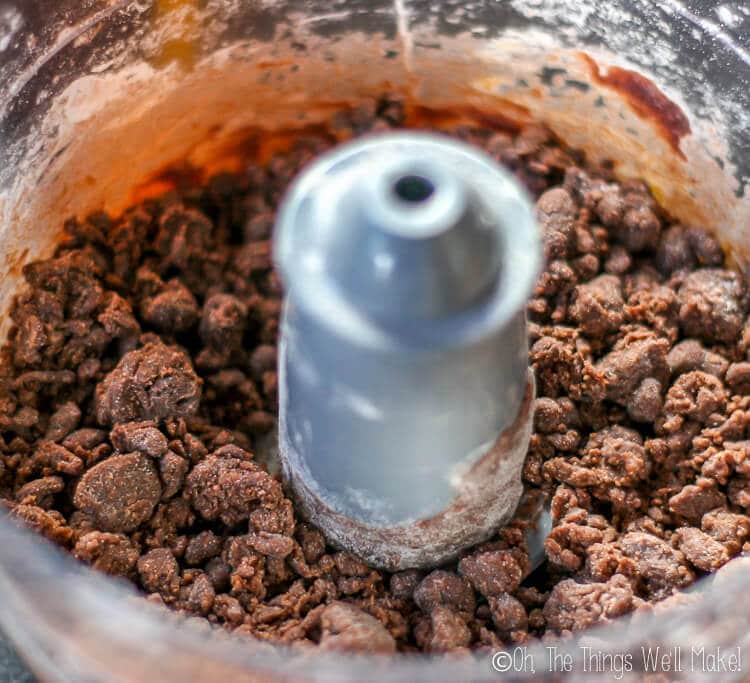 picture showing texture of chocolate pasta in the food processor big crumbs.