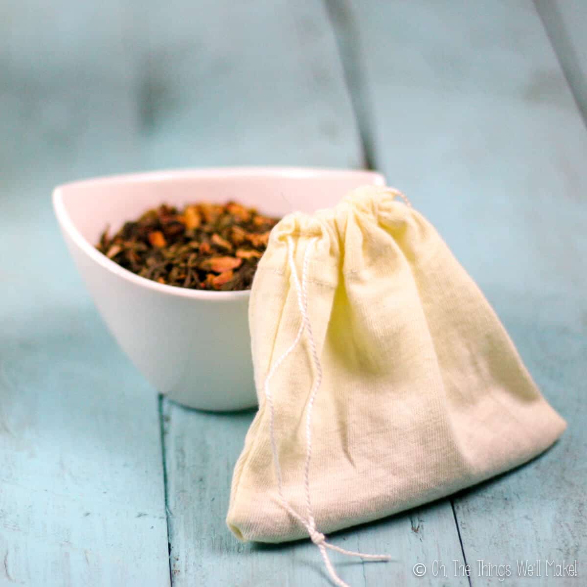 How to Make Herbal Bath Tea Bags (Homemade Bath Bag DIY) - Bird's Eye Meeple