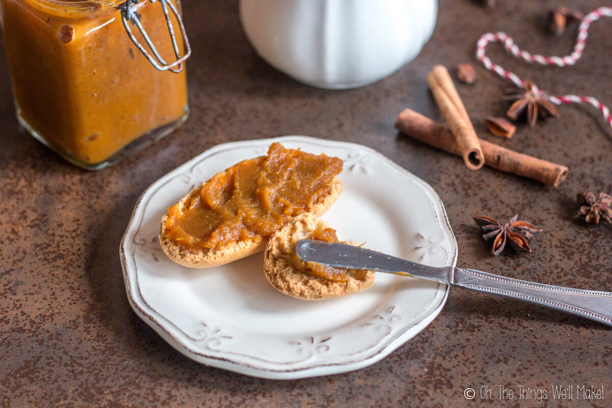 Pumpkin butter spread on two small toasts.