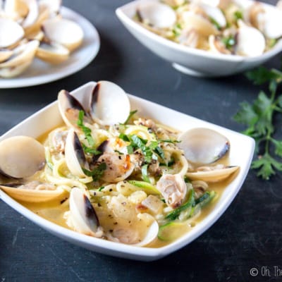 2 bowls of paleo linguini with clam sauce