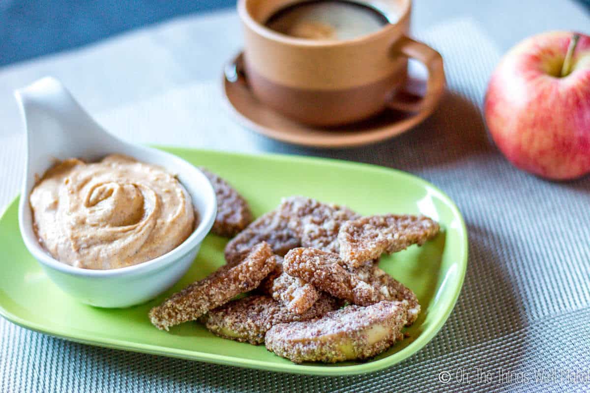 Crispy on the outside, sweet and soft on the inside, these sweet, paleo baked apple fries are perfect for dipping in my sweet pumpkin pie dip. #apples #applefries #paleo