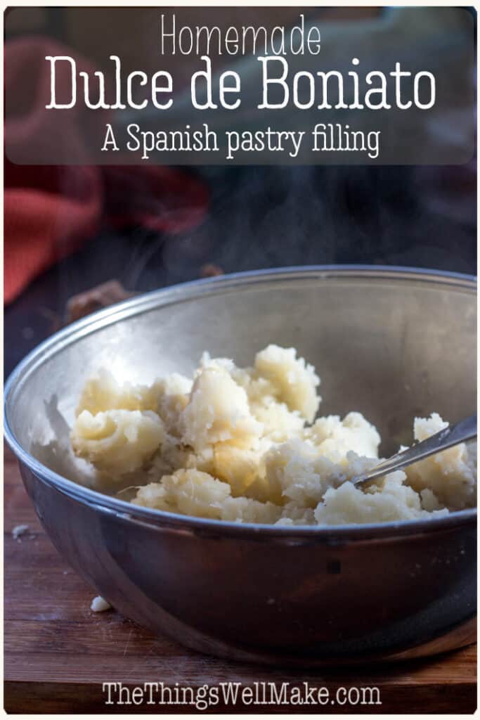 Dulce de boniato is a sweet Spanish pastry filling used mostly around Christmas for filling pastries like pastissets (pastelitos) or empanadillas dulces. While most people use the canned variety here, it is quite easy to make and tastes much better when made from scratch. #pastryfilling #spanishrecipes #dessertrecipes #boniato #thethingswellmake #miy