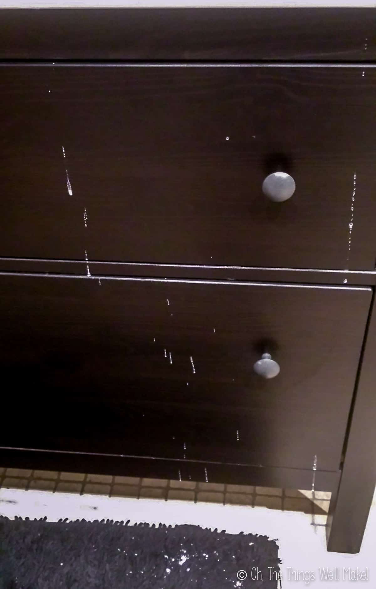 baking soda stains on bathroom cabinet