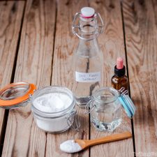 DIY Natural Fabric Softeners