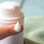 Making your own facial moisturizer isn't difficult, and it can save you a lot of money. Learn to make a homemade moisturizer for oily, acne prone skin, and control the quality of ingredients absorbed by your skin.