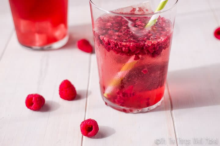 Ditch the unhealthy sodas, and switch to a much healthier paleo red pop, or red soda, which can be made two ways using a combination of herbs, fruits, and soda water.