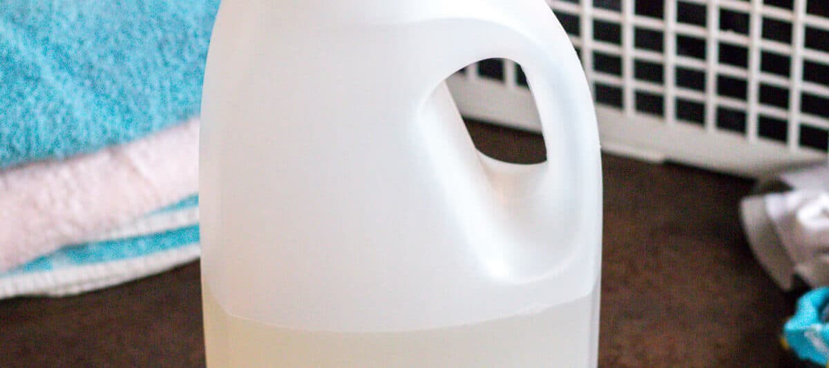 DIY Liquid Laundry Detergent Recipe (No