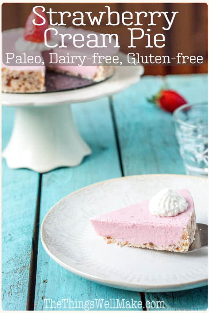 Quick and easy, this no-bake, paleo strawberry cream pie can be whipped up in a matter of minutes for a light, creamy dessert. #paleodesserts #valentinesdaydesserts #valentinesdayrecipes #strawberryrecipes #thethingswellmake #miy #strawberrydesserts