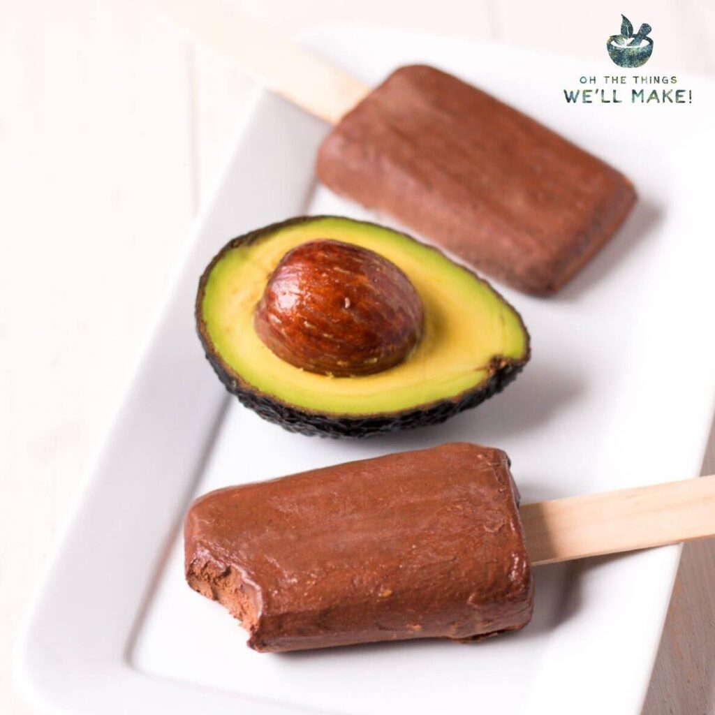 chocolate avocado pudding pops on a plate